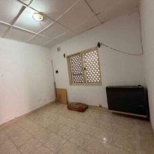 Habitación con ventana departamento alquiler Zeballos 249
