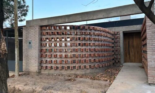 casa a estrenar en General Alvear